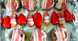 Ovnbagte svampe og peberfrugter med bacon